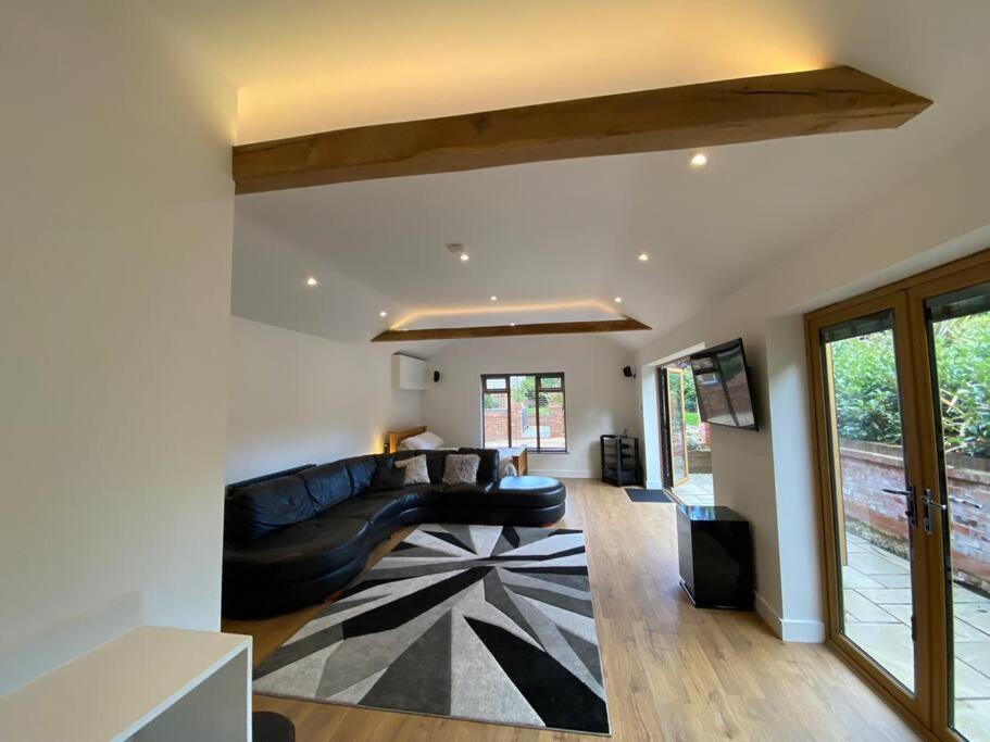 Stansted Airport Luxury Annexe With Parking. Apartment Birchanger Luaran gambar