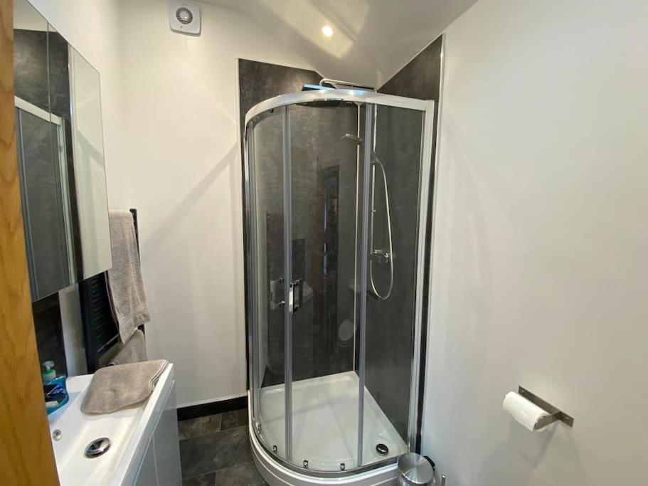 Stansted Airport Luxury Annexe With Parking. Apartment Birchanger Luaran gambar