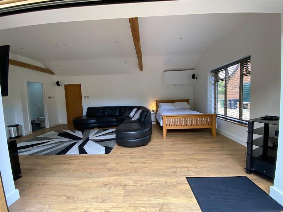 Stansted Airport Luxury Annexe With Parking. Apartment Birchanger Luaran gambar