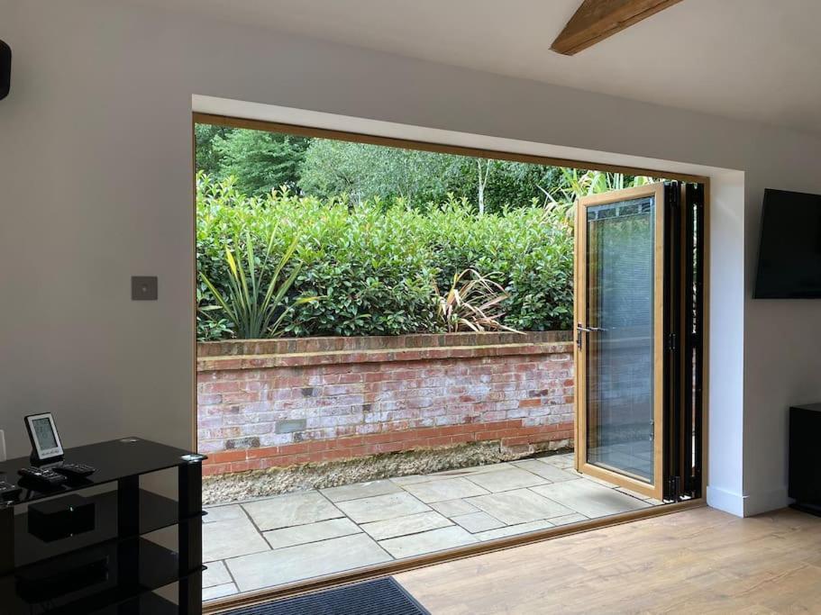 Stansted Airport Luxury Annexe With Parking. Apartment Birchanger Luaran gambar