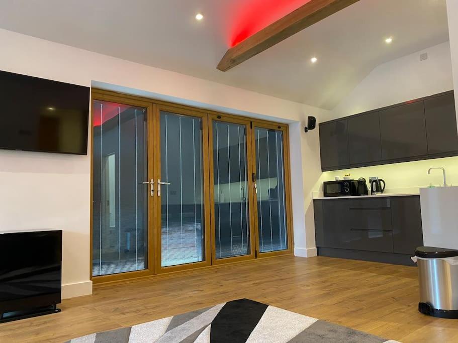 Stansted Airport Luxury Annexe With Parking. Apartment Birchanger Luaran gambar