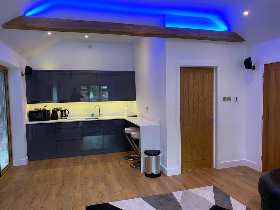 Stansted Airport Luxury Annexe With Parking. Apartment Birchanger Luaran gambar